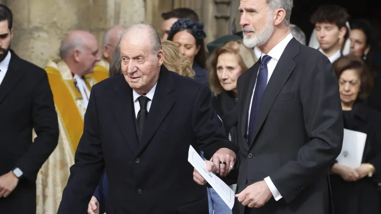 La amenaza de Casa Real que frenaría los planes de Juan Carlos I con Netflix