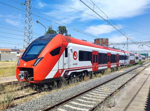 El chollo oculto de Renfe: el abono para recorrer toda la cornisa cantábrica en tren por menos de lo que cuesta una cena El chollo oculto de Renfe: el abono para recorrer toda la cornisa cantábrica en tren por menos de lo que cuesta una cena
