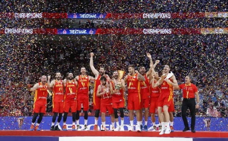 El Eurobasket, la última del ciclo mágico de Sergio Scariolo en la selección española de baloncesto antes de dirigir al Real Madrid 2 sergio scariolo palmarés españa eurobasket