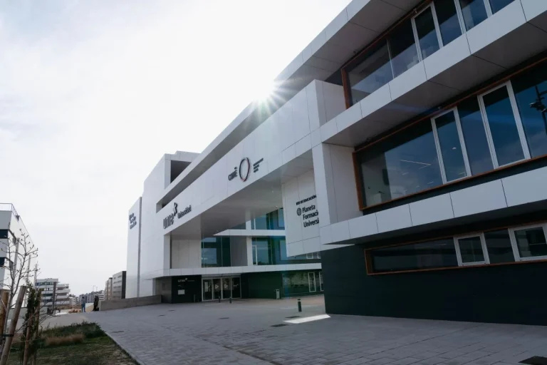 The Core y Atresmedia celebran una jornada para acercar la televisión y la radio a los futuros profesionales