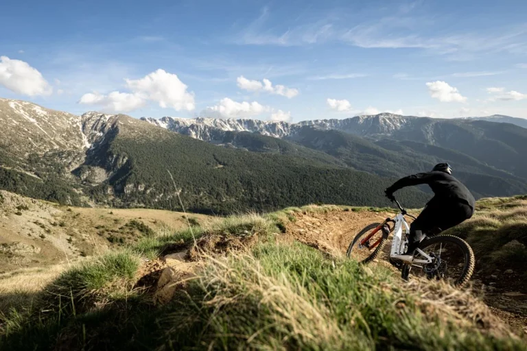 Las estaciones de Andorra consolidan la ocupación veraniega con un ligero crecimiento de visitantes
