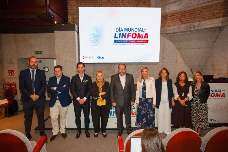 Expertos y representantes institucionales señalan que los procesos administrativos ralentizan el acceso de los pacientes con linfoma a las terapias CAR-T