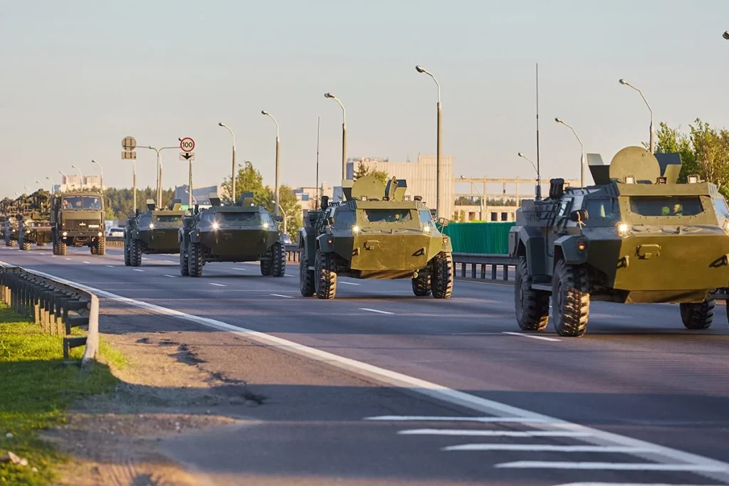 CHINA MUESTRA SU NUEVO ARSENAL MILITAR