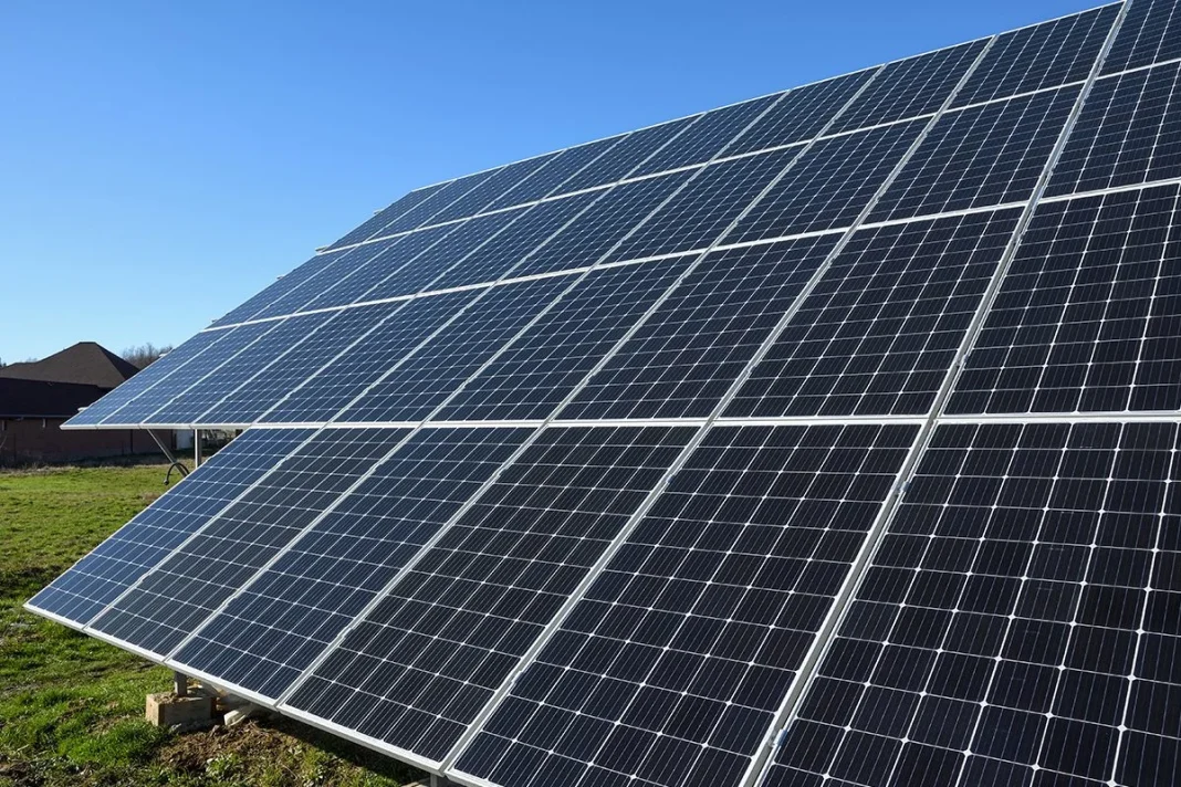 CÓMO SE UTILIZA LA SAL EN LOS PANELES SOLARES