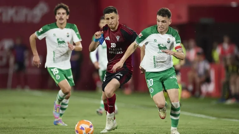 Favoritos al ascenso a LaLiga 2025/2026: la carrera por el Sueño de Primera