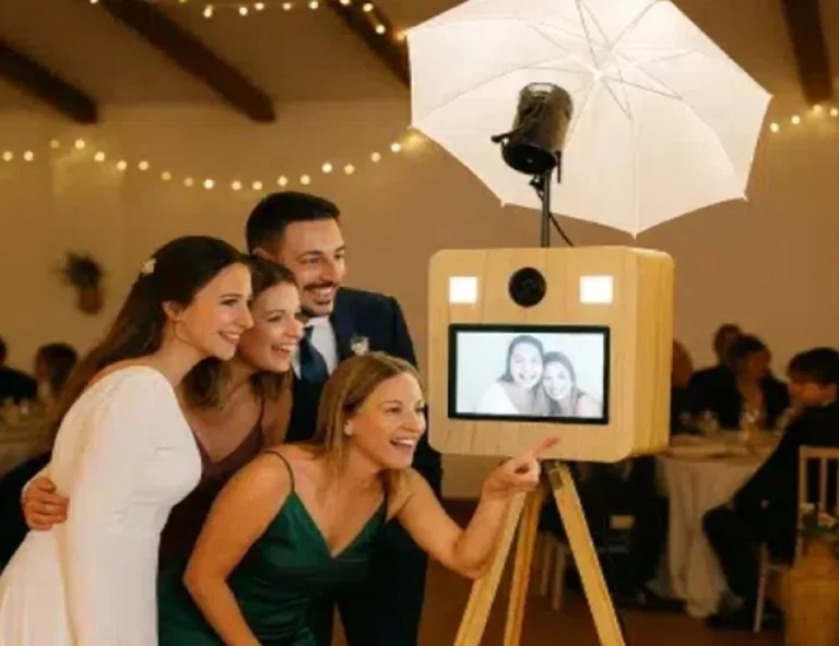 Alquiler de fotomatón en Andalucía: guía rápida para bodas y eventos