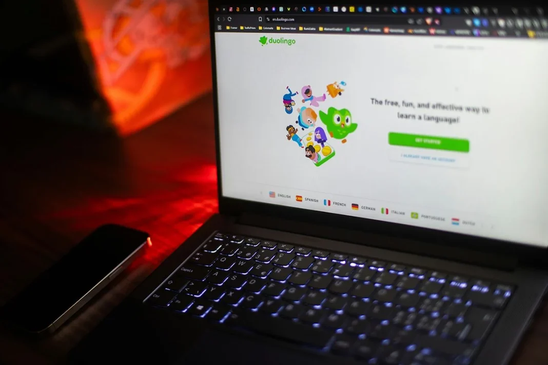GOOGLE TRANSLATE NO SE LO PONE FÁCIL A DUOLINGO