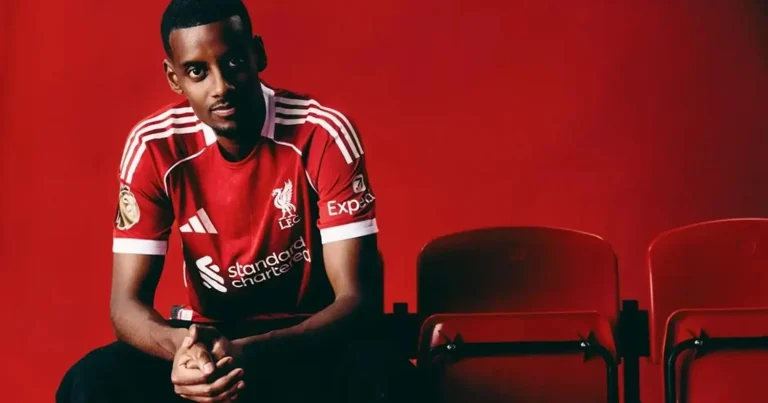 Alexander Isak, fichaje récord del Liverpool en plena burbuja del mercado