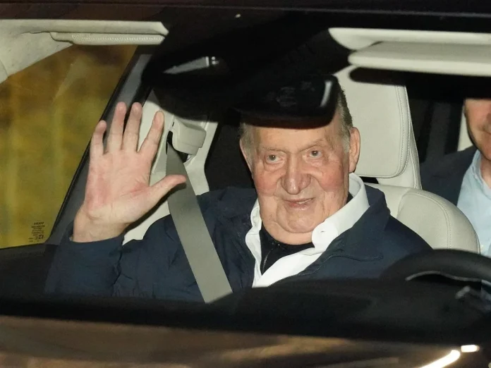 Juan Carlos I desafía a Felipe VI con la compra de una mansión de 3 millones de euros en España | Fuente: Europa Press Juan Carlos I desafía a Felipe VI con la compra de una mansión de 3 millones de euros en España
