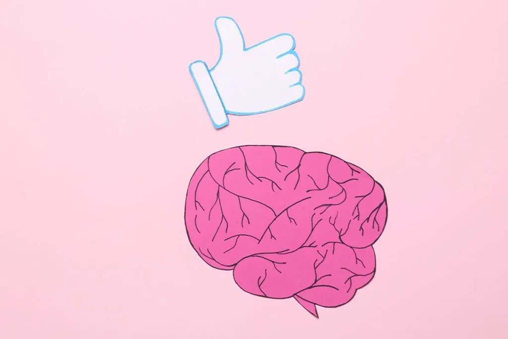 LA INTELIGENCIA HUMANA Y LA EVOLUCIÓN DEL CEREBRO Y LAS MANOS