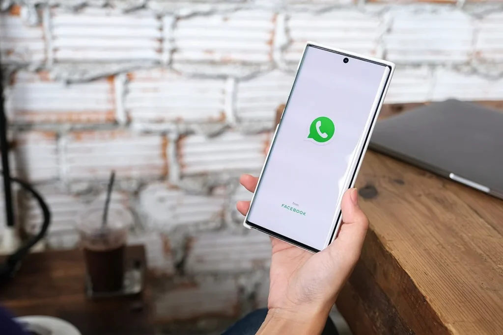 LAS ESTRATEGIAS DE LOS CIBERDELINCUENTES EN WHATSAPP