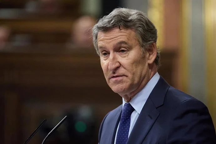 La conversación privada con Felipe VI que ha expuesto Alberto Núñez Feijóo