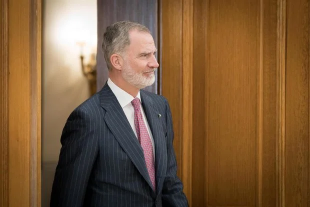 La respuesta inmediata de la Zarzuela: reafirmando la neutralidad