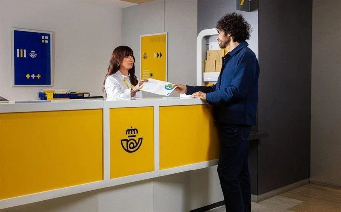 Los usuarios llegan a pagar hasta un 70% menos al utilizar la app en lugar de Correos