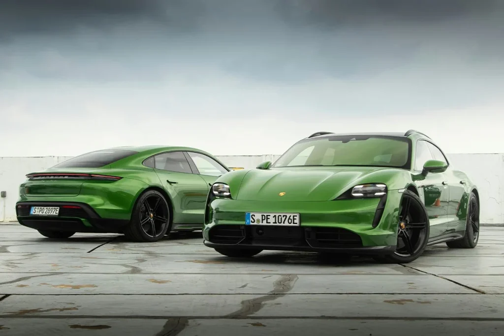 PORSCHE NO ES EL ÚNICO QUE APUESTA POR LA CARGA INALÁMBRICA