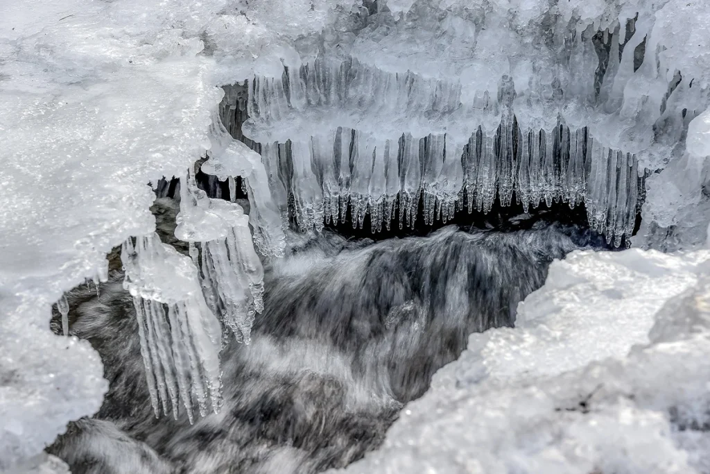 Posibles escenarios climáticos extremos por alteraciones del carbono que pueden provocar una edad de hielo