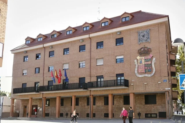 Pozuelo de Alarcón confirma el cliché, pero Móstoles sorprende: la lista de municipios más seguros de la Comunidad de Madrid y su tasa de criminalidad