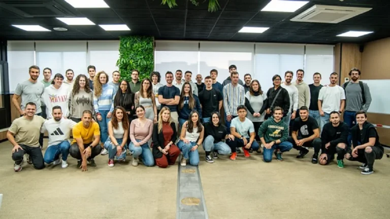 Mejores 5 academias de oposiciones online en España en 2025