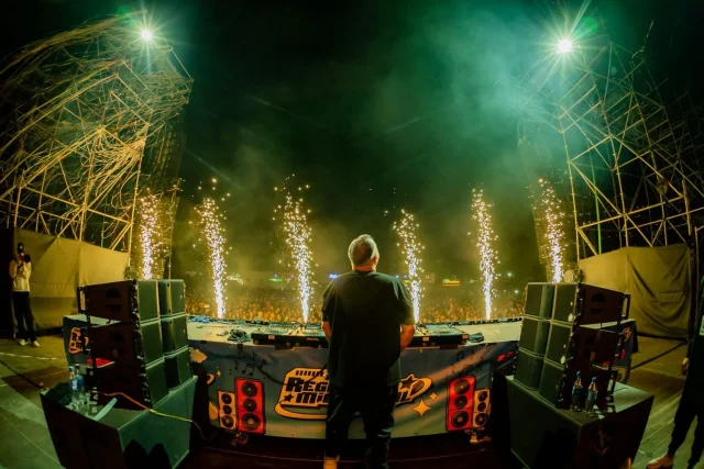Juan Magán y Danny Romero se entregan a la nostalgia en Reggaeton Millenial Fest