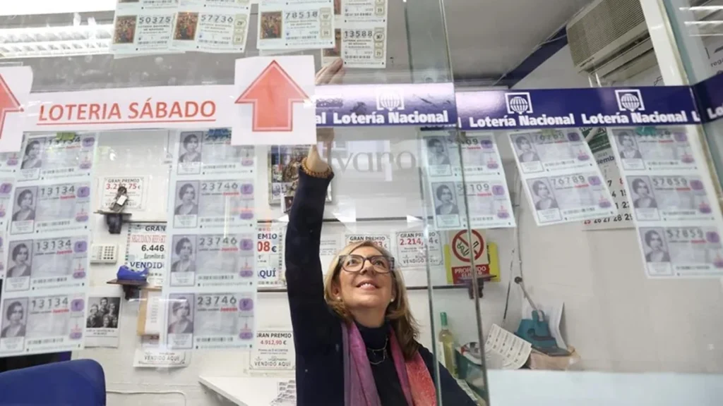 La subida de precio del décimo de Lotería de Navidad no encaja con los beneficios del año pasado en las administraciones Fuente: Europa Press