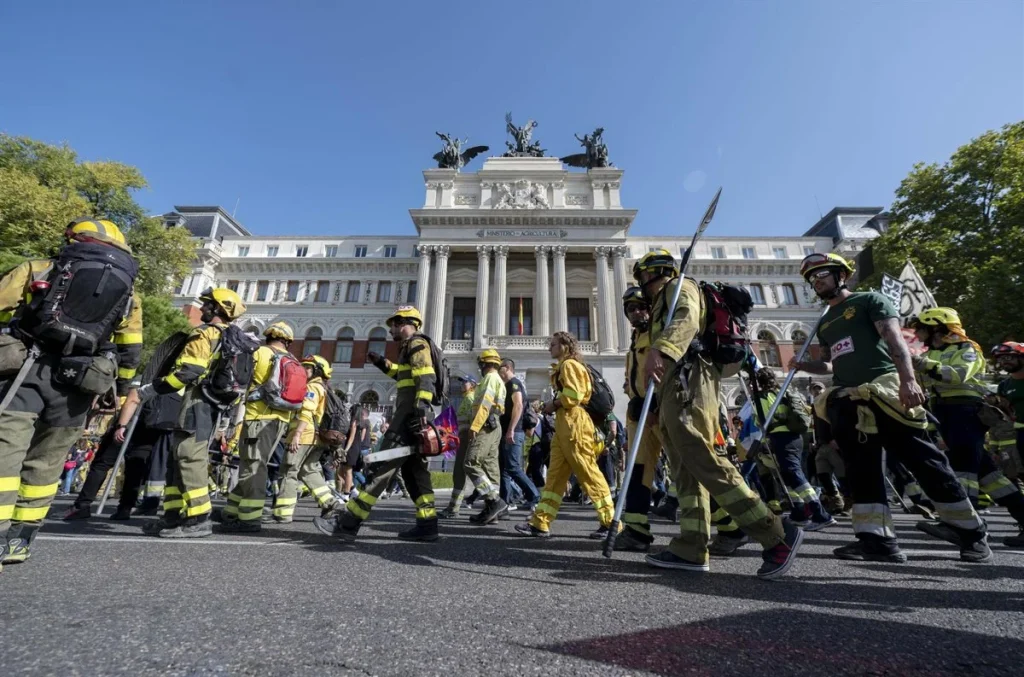 Bomberos forestales durante una concentración anterior