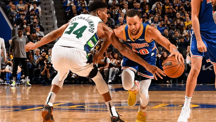 DAZN le pega la estocada definitiva a Movistar Plus y rompe el acuerdo: adiós al último recurso con ACB, NBA y NFL Fuente: Agencias