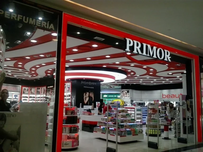 El acondicionador más buscado de Primor en otoño cuesta solo 4 euros y promete acabar con el frizz incluso en los días más húmedos