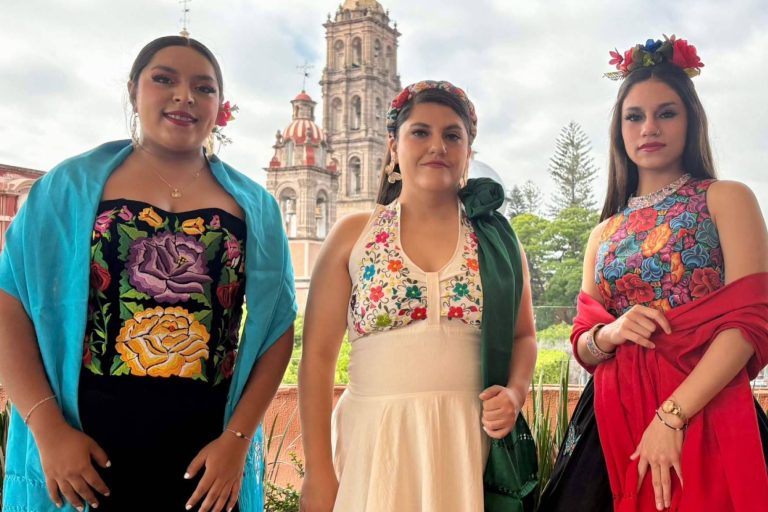Las nuevas reinas de la canción Ranchera actúan en España