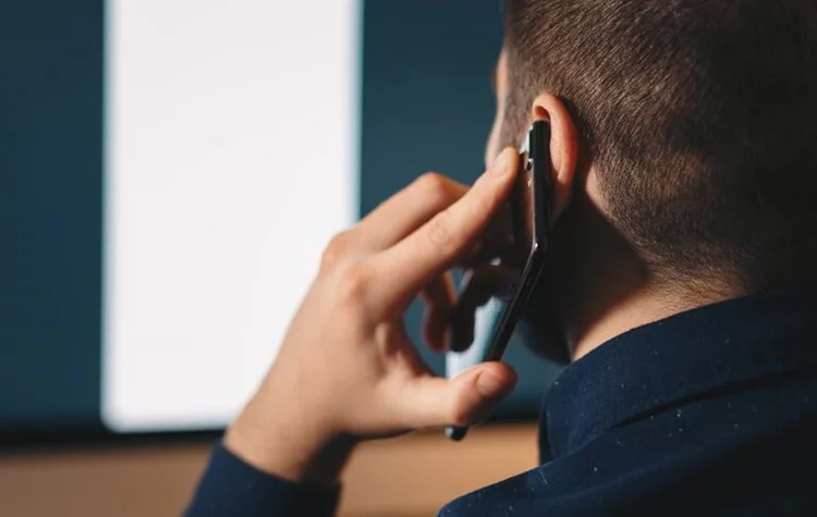 Las llamadas comerciales no cesan pese al plan antiestafas: "No paran de llamar, es insoportable" Fuentes: Dramalens