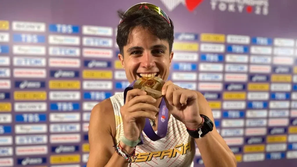 María Pérez, reina del atletismo español: campeona mundial en Tokio Fuente: RFDEA 