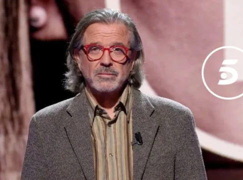 La frase mítica de Pepe Navarro en 'Esta noche cruzamos el Mississippi' que nació de un error técnico en directo La frase mítica de Pepe Navarro en 'Esta noche cruzamos el Mississippi' que nació de un error técnico en directo