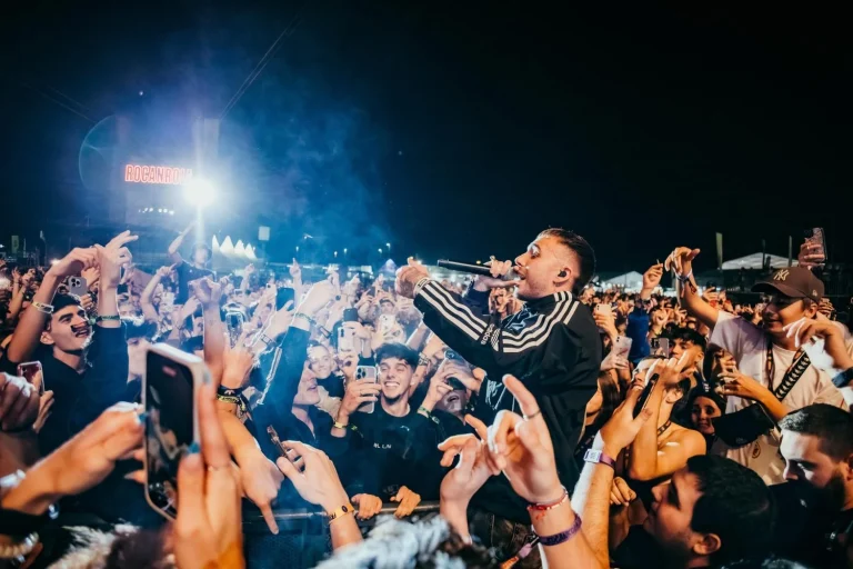 El Festival Rocanrola 2025 celebra en Alicante el rap español de todas las generaciones: de Kase.O a Cruz Cafuné