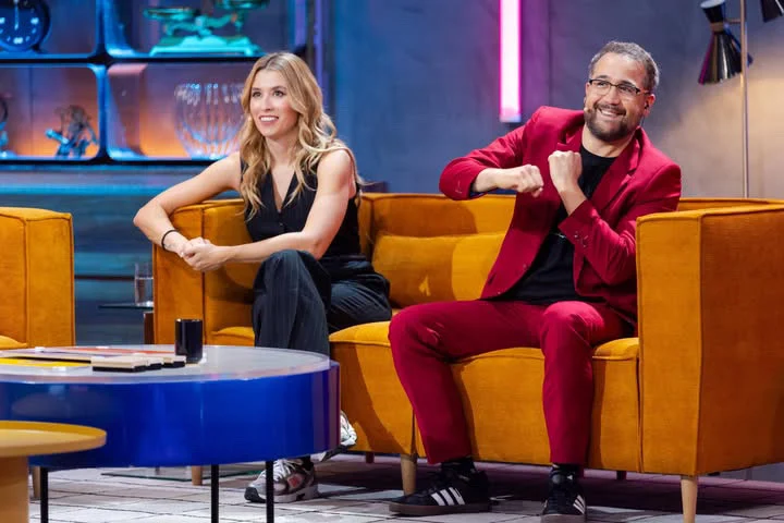 Los guiños a la televisión de los 90 de  ‘Cuánto, cuánto, cuánto’ emitido por RTVE 