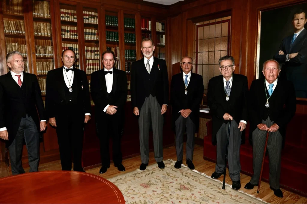"La preferencia del varón sobre la mujer en la sucesión a la Corona": el controvertido discurso del exjefe de la Casa Real que ha incomodado a Felipe VI 4 20251028 000751