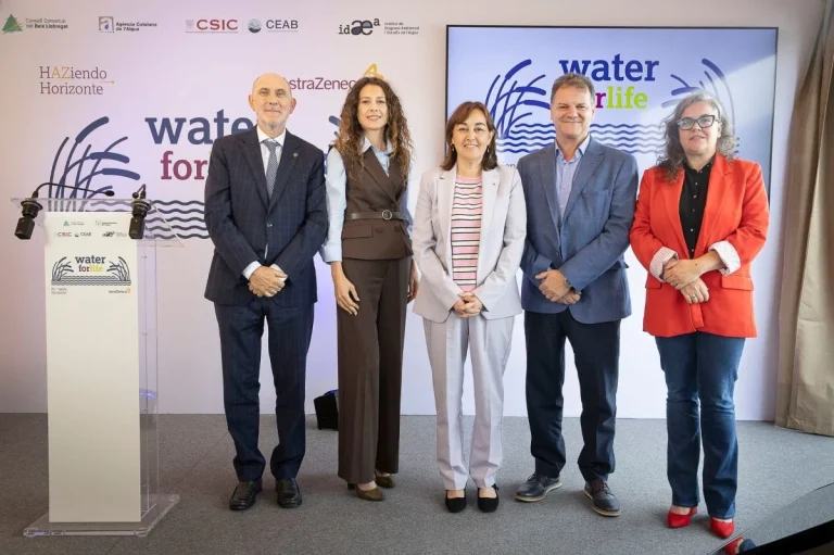 La Agencia Catalana del Agua, el Consejo Comarcal de El Baix Llobregat, el CSIC y AstraZeneca inician un proyecto para mejorar la riera de Rubí
