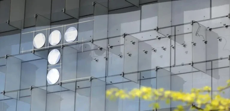 Telefónica prepara un recorte de dividendo para reforzar su balance y alinearse con sus competidores europeos