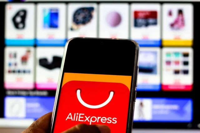 Ahórrate hasta un 50% con este portátil chino con Ryzen 7, SSD y Windows 11 que llega desde AliExpress dispuesto a destrozar a sus rivales