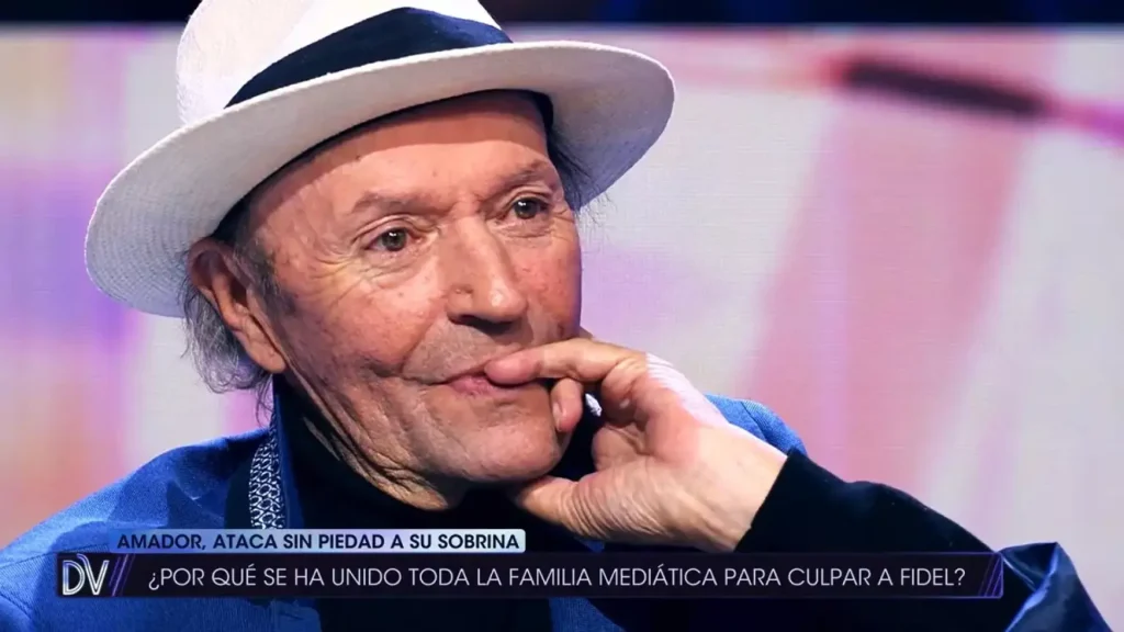 "Violencia en directo": María Patiño no ha dudado en señalar a su propia cadena después de la polémica intervención de Amador Mohedano en '¡De viernes!' 1 Amador Mohedano ataca a Rocío Carrasco en Televisión y hace estallar a María Patiño