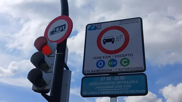 Bilbao y Valencia lideran la ola: las nuevas ZBE y restricciones para coches desde este mes de octubre