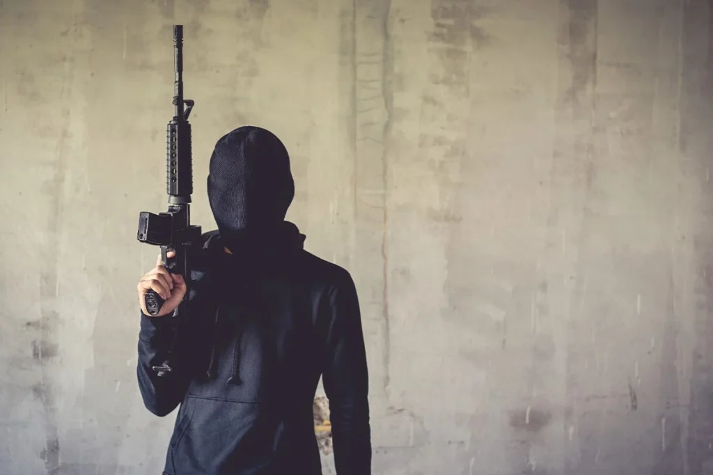 China advierte sobre el riesgo de la inteligencia artificial en manos terroristas para crear armas mortales 4 China alerta: los peligros reales de la inteligencia artificial en manos equivocadas