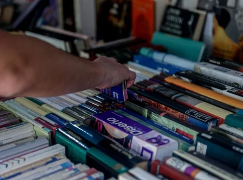 Cultura para todos, o solo para unos pocos El Bono Cultural Joven abre una nueva brecha entre la España rural y las ciudades Cultura para todos, ¿o solo para unos pocos? El Bono Cultural Joven abre una nueva brecha entre la España rural y las ciudades