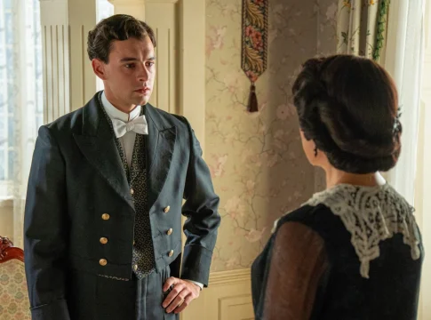 Curro es acorralado en 'La Promesa' Traiciona a Ángela en el peor momento mientras una gran noticia llega a un palacio cada día más eclipsado | Fuente: 'La Promesa' X Curro es acorralado en 'La Promesa': Traiciona a Ángela en el peor momento mientras una gran noticia llega a un palacio cada día más eclipsado