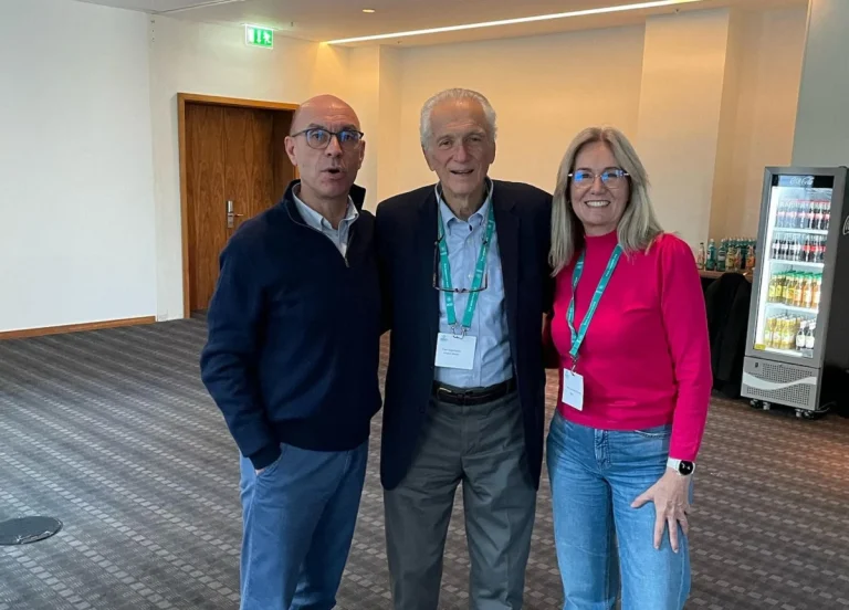 “La cirugía es un encuentro entre personas, un acto de confianza recíproca y respeto profundo”: opiniones de Juan Carlos Meneu Díaz sobre la relación médico-paciente