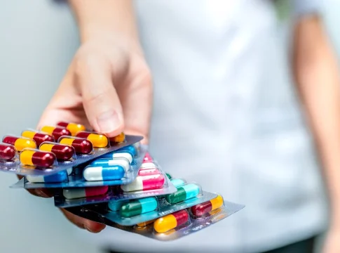 El aumento de la resistencia a los antibióticos provoca alarma en la salud global según la OMS El aumento de la resistencia a los antibióticos provoca alarma en la salud global según la OMS