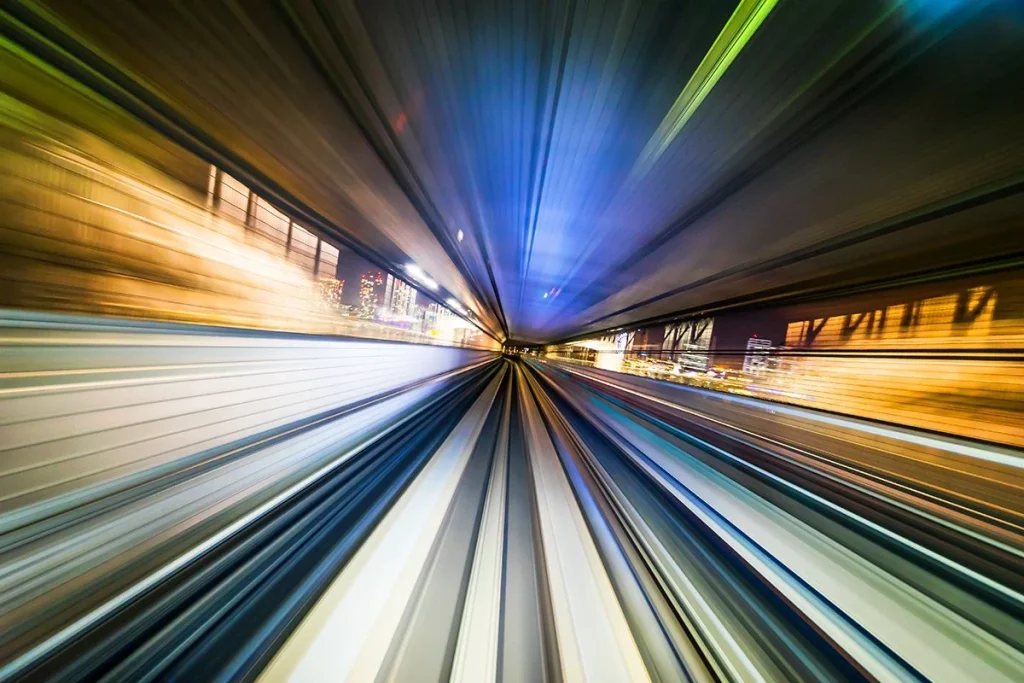 Un objeto alcanza el 99% de la velocidad de la luz y desafía los límites de la física 3 El fenómeno que permite a un objeto acercarse a la velocidad de la luz desafía teorías tradicionales