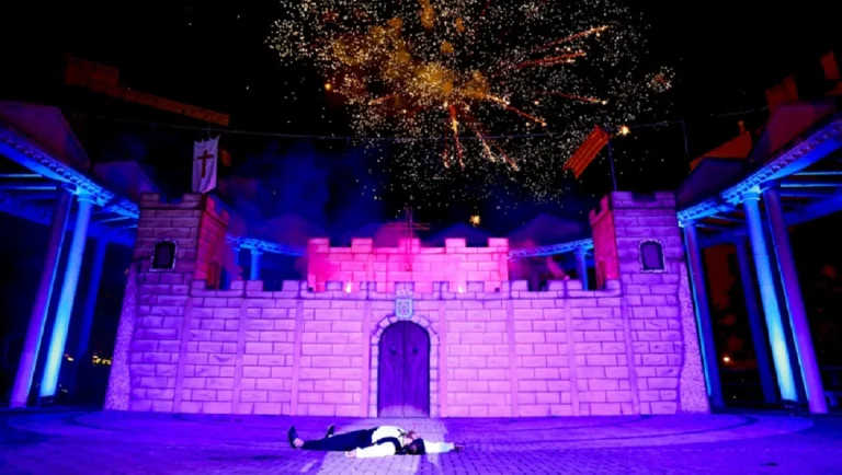 Calp se une en torno a sus fiestas de Moros y Cristianos: una tradición que une generaciones