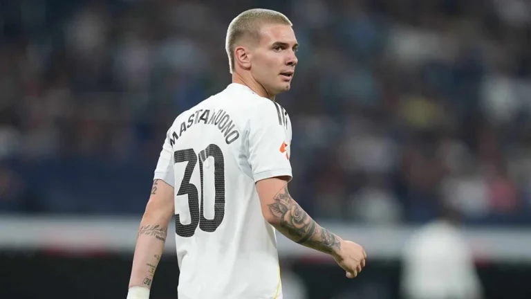 Franco Mastantuono se llena de dudas en el Real Madrid