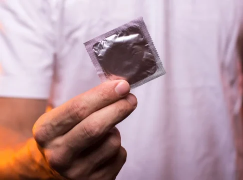 Hablar, hacerse pruebas y romper el tabú Hablar, hacerse pruebas y romper el tabú