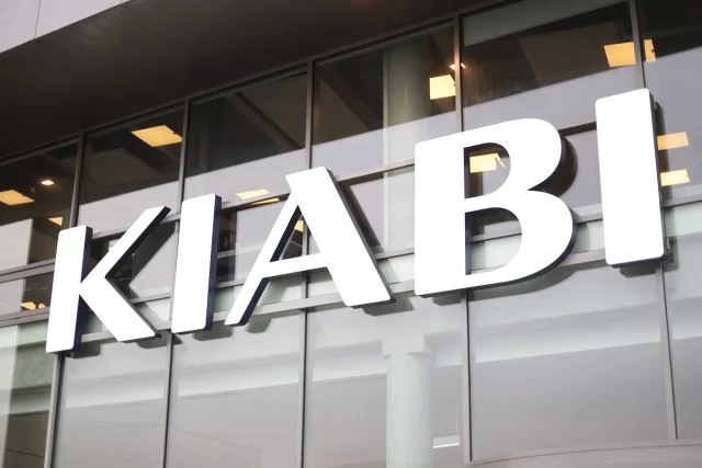 Kiabi avanza en la expansión de sus córners de segunda mano en la Península Ibérica