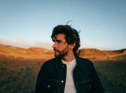 Imagen promocional de Álvaro Soler. Autor: Jakob Marwei Imagen promocional de Álvaro Soler. Autor: Jakob Marwei